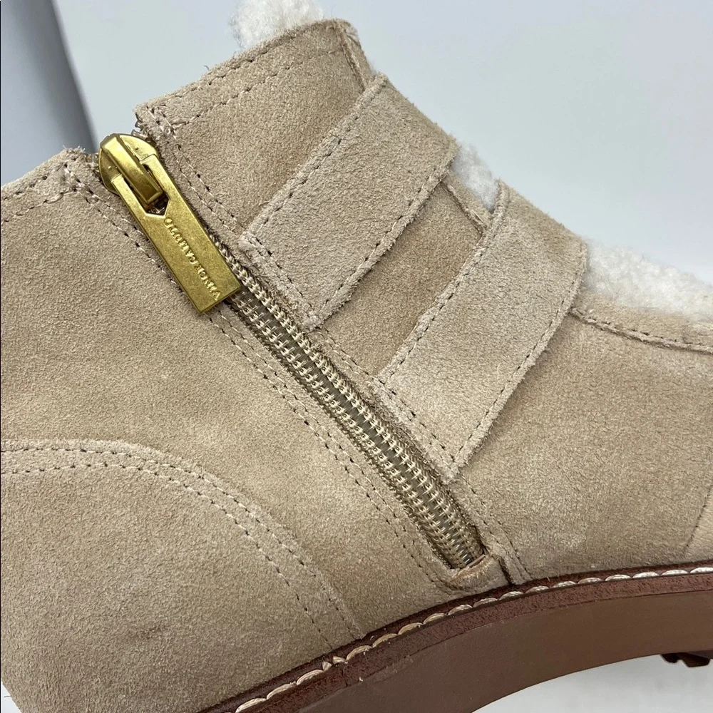 VINCE CAMUTO Destonny Cozy Buckle Booties Tan Suede and Sherpa Side Zip Sz 6 new